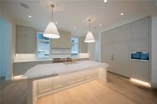 500 Emily Reed Ln Lot 6, Atlanta, GA 30342 - Photo 4