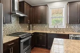 1739 Hollingsworth Blvd NW, Atlanta, GA 30318 - Photo 12