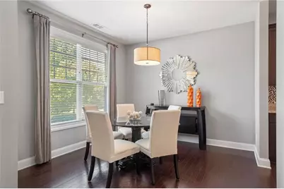 1739 Hollingsworth Boulevard NW, Atlanta, GA 30318 - Photo 6
