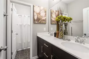 1739 Hollingsworth Blvd NW, Atlanta, GA 30318 - Photo 26
