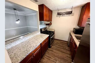 6818 Glenridge Drive #H, Atlanta, GA 30328 - Photo 14