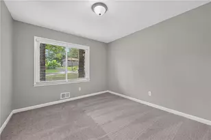 2381 Melody Ln NW, Kennesaw, GA 30152 - Photo 16