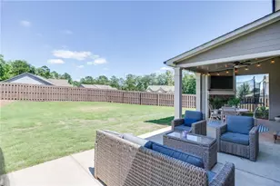 1247 Ruddy Duck Dr, Jefferson, GA 30549 - Photo 32