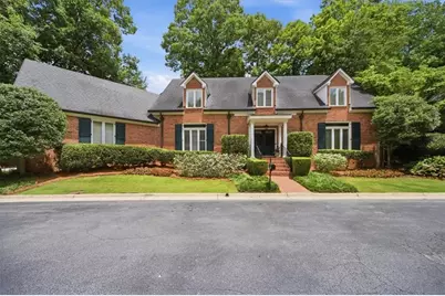 4414 Paces Battle NW, Atlanta, GA 30327 - Photo 2