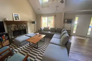 420 Ridge Ct, Alpharetta, GA 30009 - Photo 4
