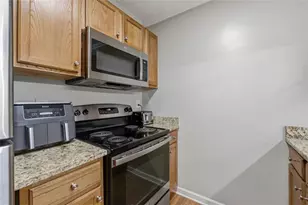6995 Gallant Cir SE, Mableton, GA 30126 - Photo 16