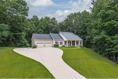 3627 E Hall Road, Gainesville, GA 30507 - Photo 2