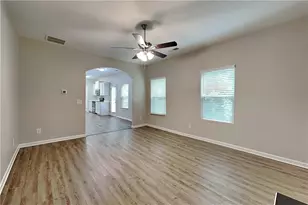 345 Westridge Cir, Dallas, GA 30132 - Photo 2