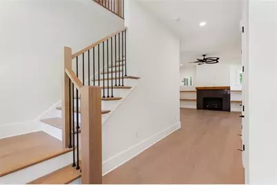 962 McLinden Avenue SE, Smyrna, GA 30080 - Photo 6