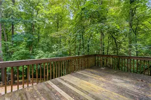225 Colonial Dr, Woodstock, GA 30189 - Photo 42