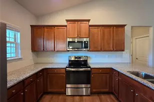 396 Angela Ln, Dawsonville, GA 30534 - Photo 2