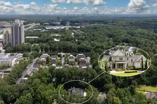 723 Glenairy Ct, Sandy Springs, GA 30328 - Photo 48