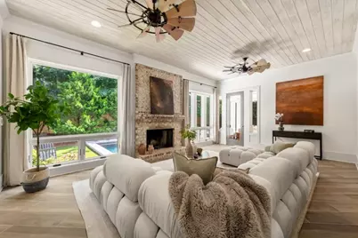 723 Glenairy Court, Sandy Springs, GA 30328 - Photo 20