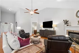 329 Northbrooke Ln, Woodstock, GA 30188 - Photo 8