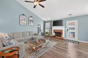 418 Franklin St, Braselton, GA 30517 - Photo 8