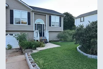 6035 Daffodil Drive, Flowery Branch, GA 30542 - Photo 2