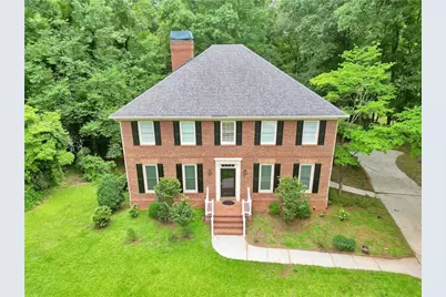 1180 SE Azalea Circle, Conyers, GA 30013 - Photo 4