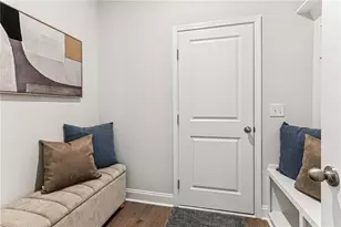 5557 Keswick Dr, Flowery Branch, GA 30542 - Photo 20