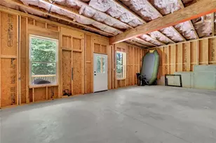 6181 Shoreland Cir, Buford, GA 30518 - Photo 40