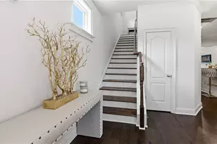 2272 Whiteoak Dr SE, Smyrna, GA 30080 - Photo 2