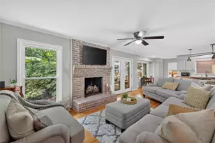 1999 Glacier Dr, Stone Mountain, GA 30087 - Photo 4