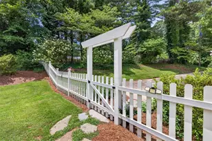 1999 Glacier Dr, Stone Mountain, GA 30087 - Photo 44