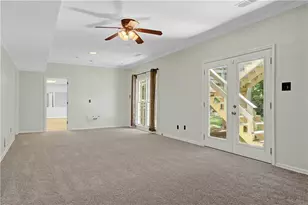8180 Tynecastle Dr, Atlanta, GA 30350 - Photo 36