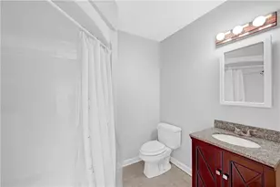 8180 Tynecastle Dr, Atlanta, GA 30350 - Photo 28