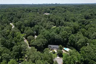 8180 Tynecastle Dr, Atlanta, GA 30350 - Photo 40