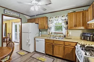 [Address not provided], Stone Mountain, GA 30088 - Photo 6
