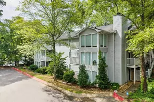 2102 Augusta Dr SE, Marietta, GA 30067 - Photo 2