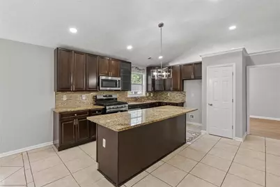 4680 Sterling Oaks Court, Lilburn, GA 30047 - Photo 20