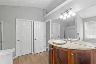 4680 Sterling Oaks Ct, Lilburn, GA 30047 - Photo 26