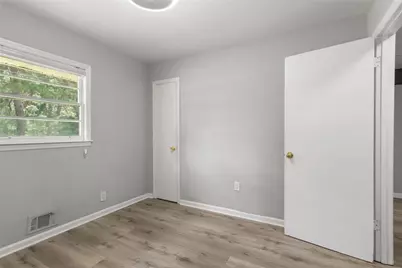 4325 Hiram Lithia Springs Road SW, Powder Springs, GA 30127 - Photo 14