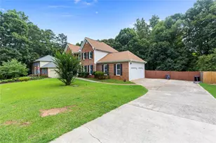 773 Huntington Way NW, Lilburn, GA 30047 - Photo 48