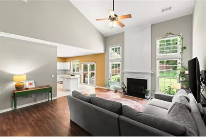 13624 Weycroft Circle, Alpharetta, GA 30004 - Photo 6