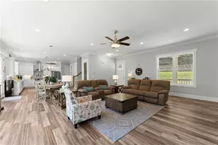 8249 Bethel Rd, Gainesville, GA 30506 - Photo 12