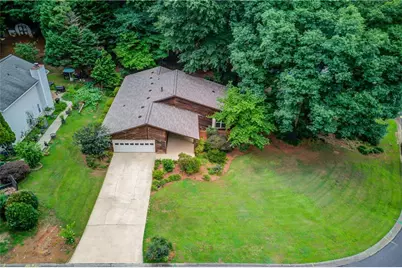 498 Candlewick Lane, Lilburn, GA 30047 - Photo 2