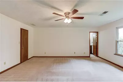 498 Candlewick Lane, Lilburn, GA 30047 - Photo 24