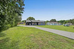 290 Erwin Hill Rd SE, Calhoun, GA 30701 - Photo 4