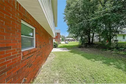 1249 Pinedale Circle NW, Conyers, GA 30012 - Photo 10