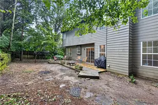 855 Underhill Ct, Buford, GA 30518 - Photo 18