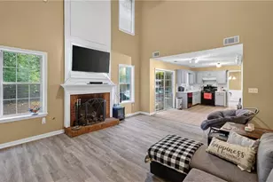 855 Underhill Ct, Buford, GA 30518 - Photo 2