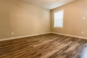 2745 Highland Ridge NW, Kennesaw, GA 30152 - Photo 6