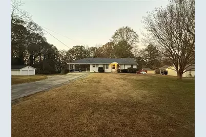 498 Ridge Avenue SW, Mableton, GA 30126 - Photo 2
