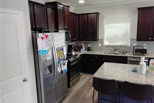 4520 Sweetwater Dr, Gainesville, GA 30504 - Photo 8