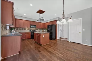 2710 Huddlestone Way, Cumming, GA 30041 - Photo 16