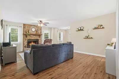 271 Deidra Drive SE, Mableton, GA 30126 - Photo 6