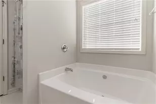 5970 Raventree Ct, Atlanta, GA 30349 - Photo 18