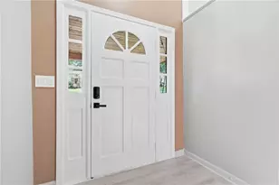 242 Muddy River Rd, Lawrenceville, GA 30043 - Photo 6